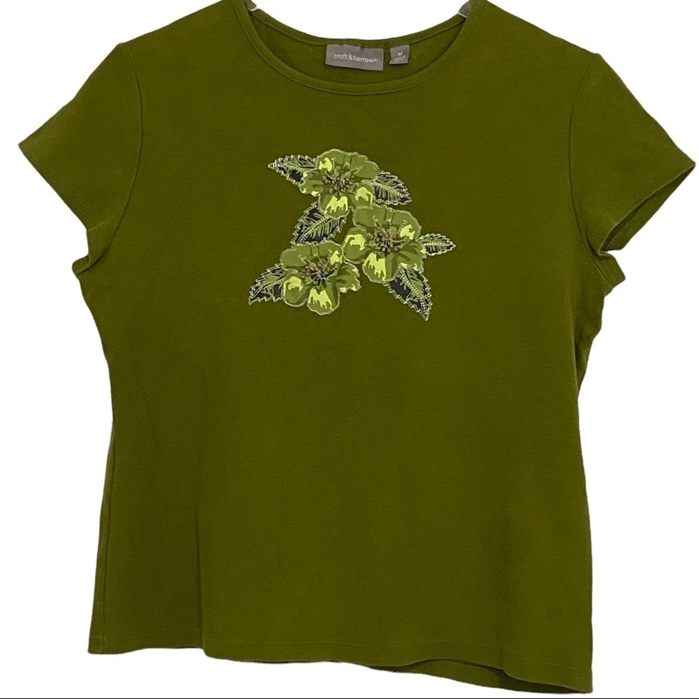 Croft & Barrow Floral Embroidered Top - Women’s Pea Green Size Medium. NWOT